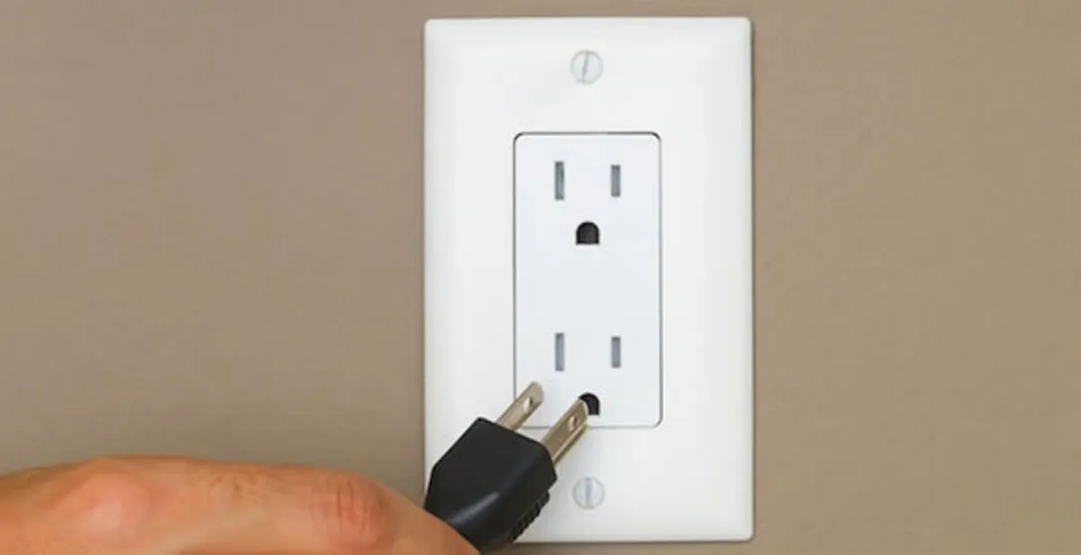 gfc outlets service demonstrating proper testing and use of ground fault circuit interrupter outlet in West Palm Beach, FL