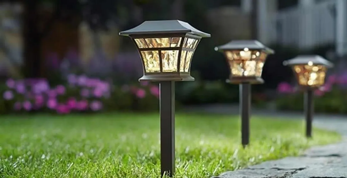 landscape lighting installation services with professionally installed pathway lights in West Palm Beach, FL